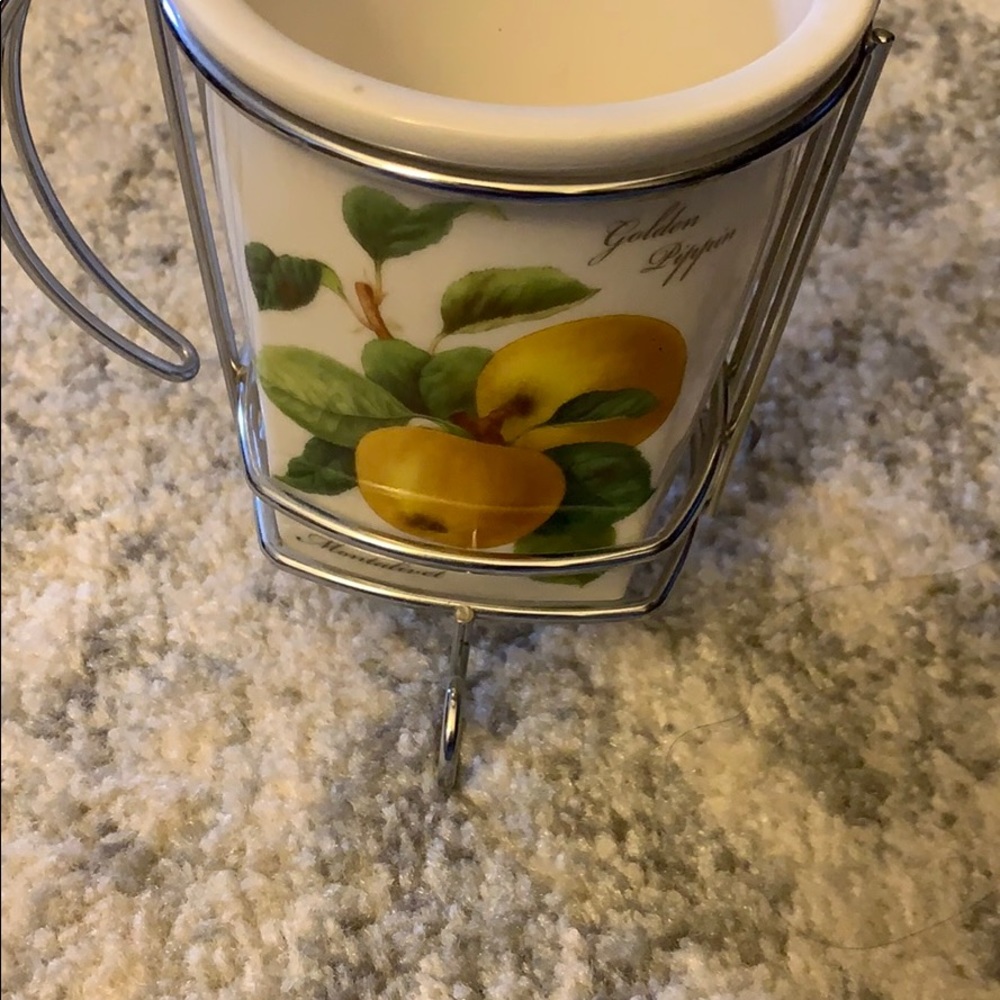 Lemon Container - Picture 3 of 3